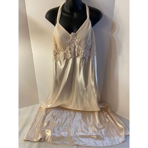 Delicates Xl champagne beige silky style maxi peignoir New rn#67618 - Picture 1 of 11